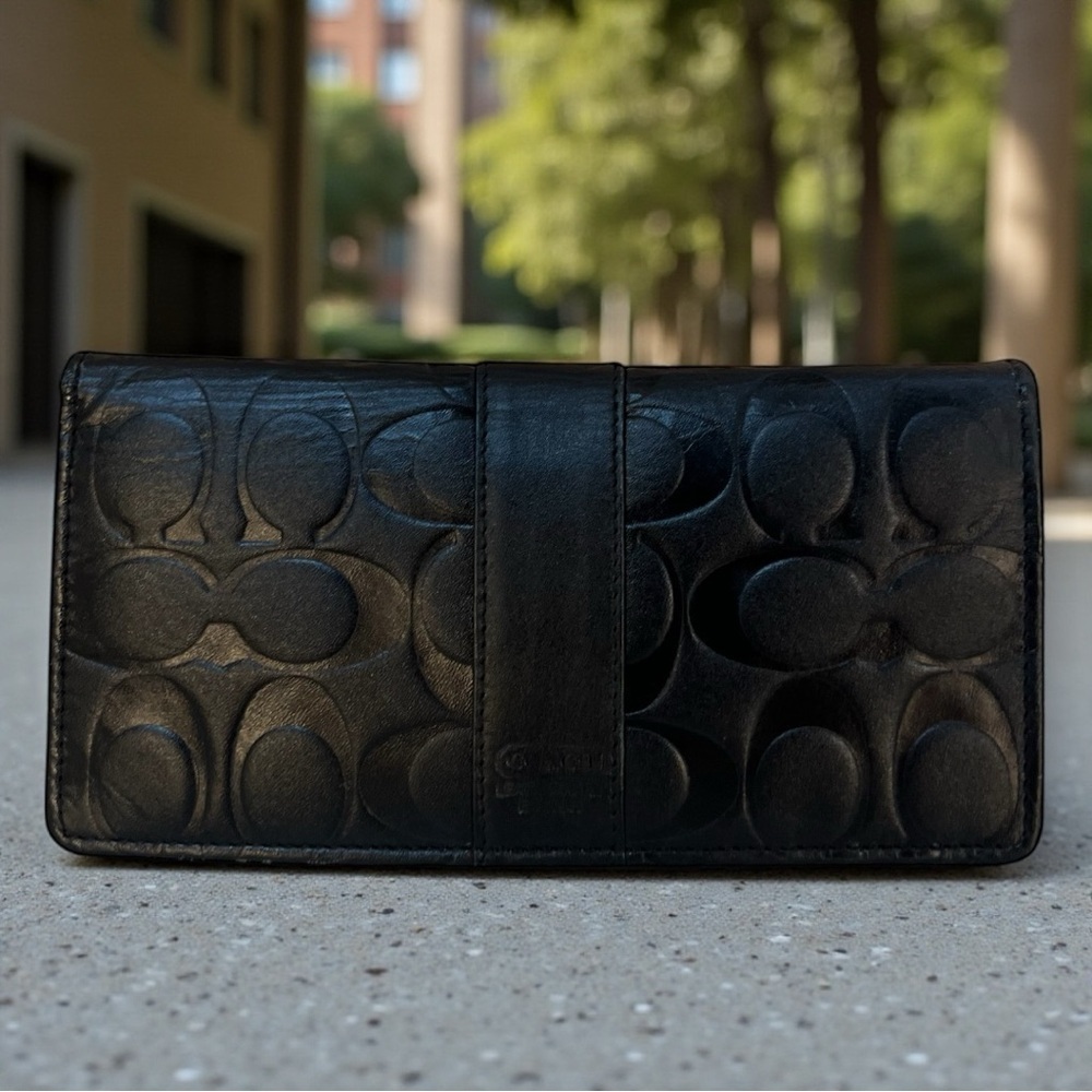 COACH Black Signature Leather Bifold Breast Pocket Wallet